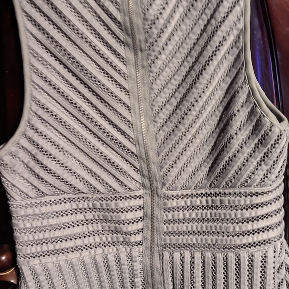 Dress - Picture 4 of 5